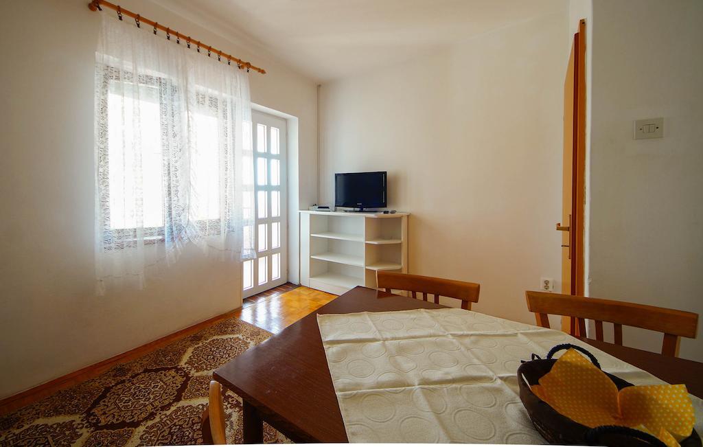 Apartments Lina Novi Vinodolski Kamer foto
